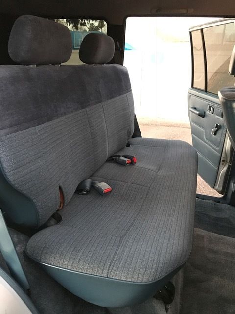 1991 Mitsubishi Montero SUV - photo 11