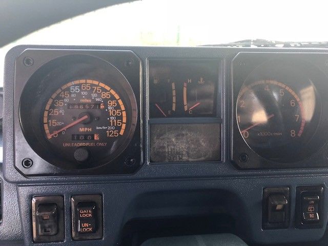 1991 Mitsubishi Montero - photo 12