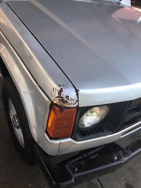 1991 Mitsubishi Montero - photo 2