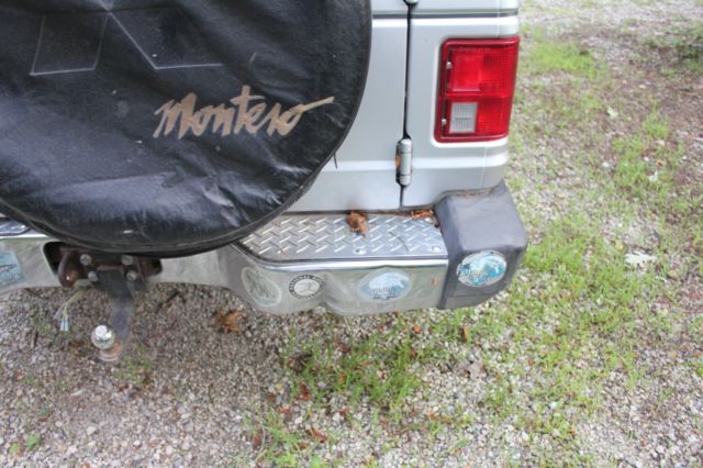 1991 Mitsubishi Montero - photo 6