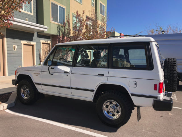 1991 Mitsubishi Montero LS - photo 2