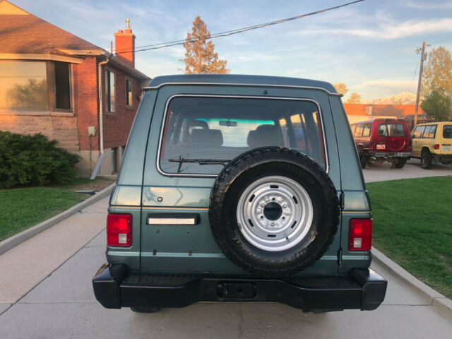 1991 Mitsubishi Montero LS - photo 4
