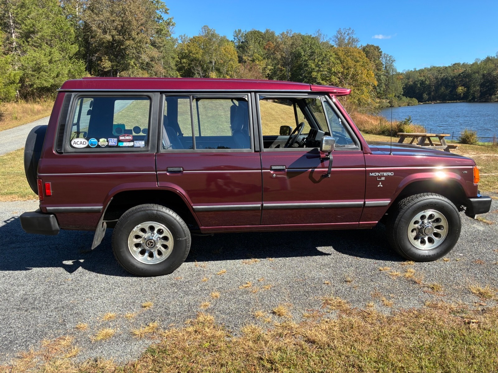 1991 Mitsubishi Montero - photo 4