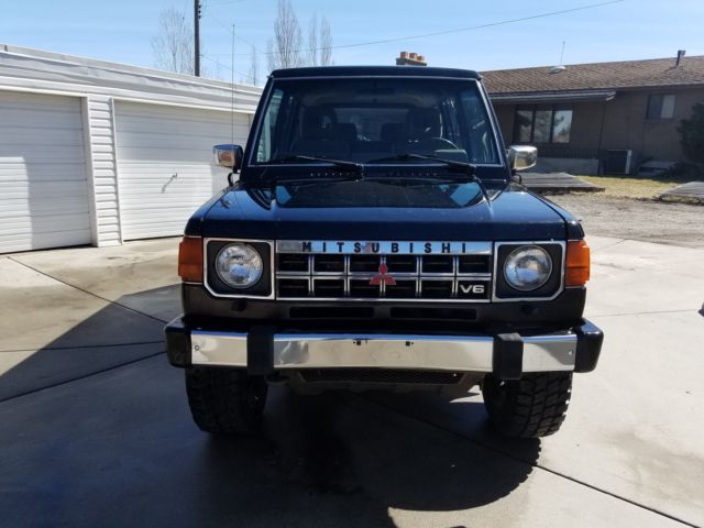 1991 Mitsubishi Montero LS - photo 12