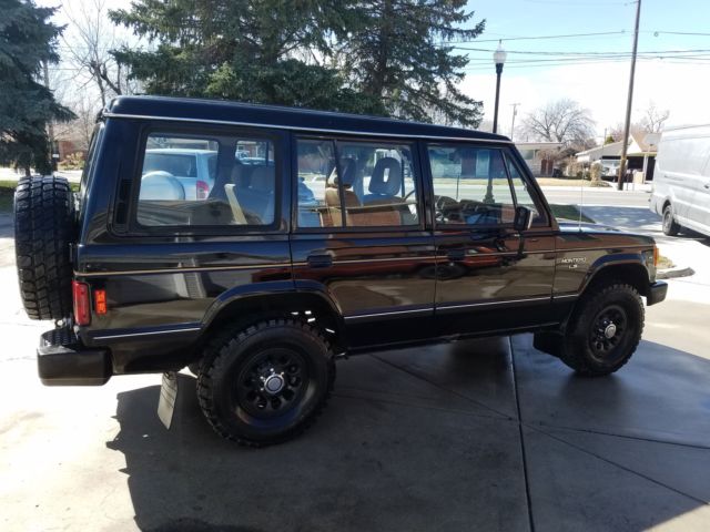 1991 Mitsubishi Montero LS - photo 7