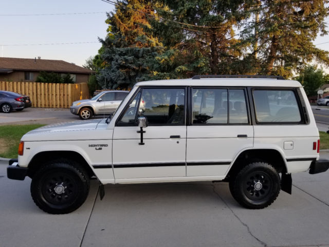 1991 Mitsubishi Montero LS - photo 2