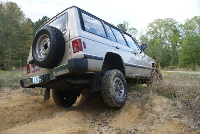 1991 Mitsubishi Montero - photo 10