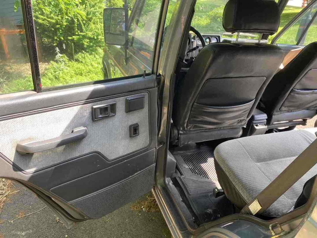 1991 Mitsubishi Montero exceed - photo 11