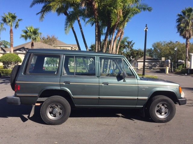 1991 Mitsubishi Montero Base Sport Utility 4-Door - photo 12