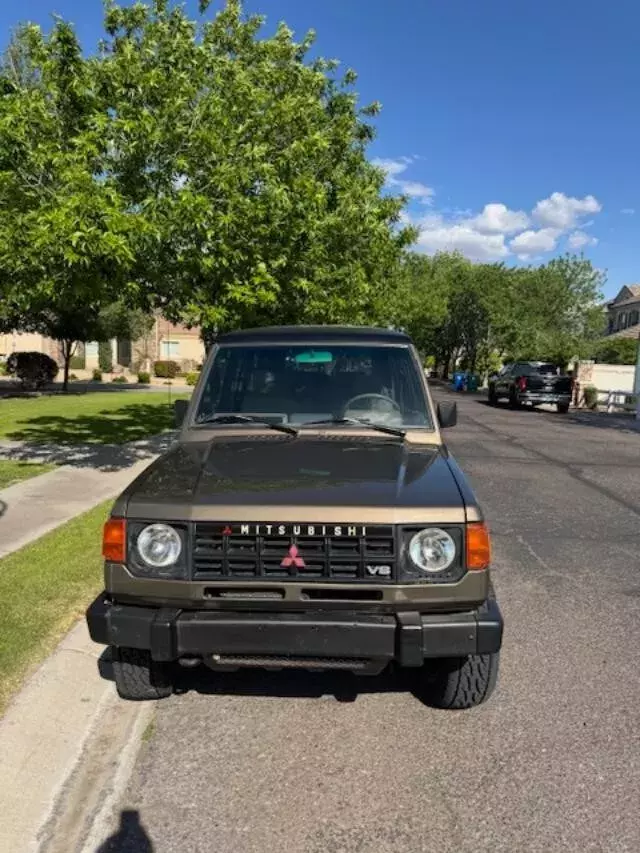 1991 Mitsubishi Montero SR LWB 4 door 1ST Gen 1991 Mitsubishi Montero SR LWB RS