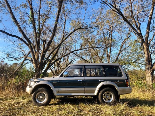 1991 mitsubishi pajero 1991 Mitsubishi Pajero 4 Door