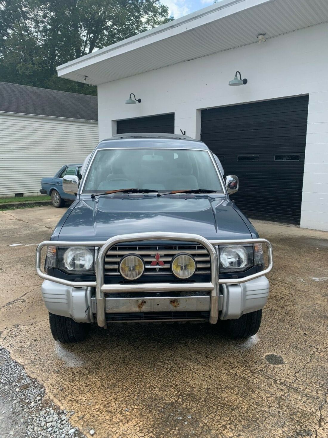 1991 Mitsubishi Pajero High Roof - photo 2