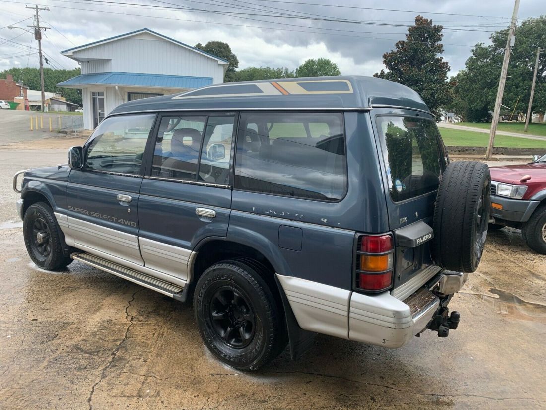 1991 Mitsubishi Pajero High Roof - photo 4
