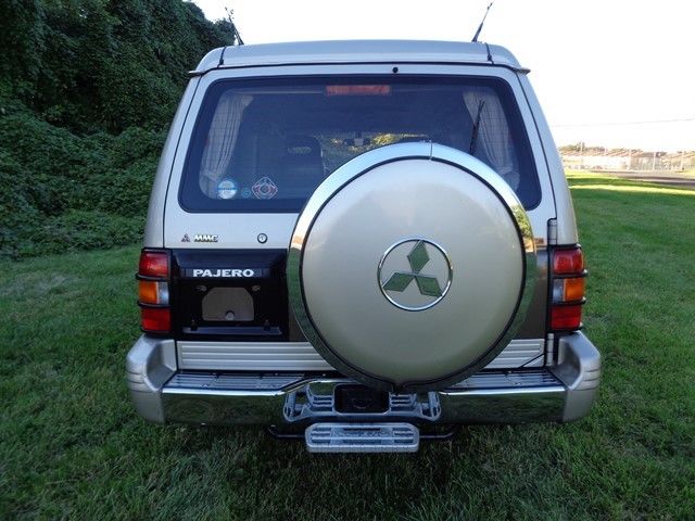 1991 Mitsubishi Montero LIMITED 4X4 TURBO DIESEL - photo 8