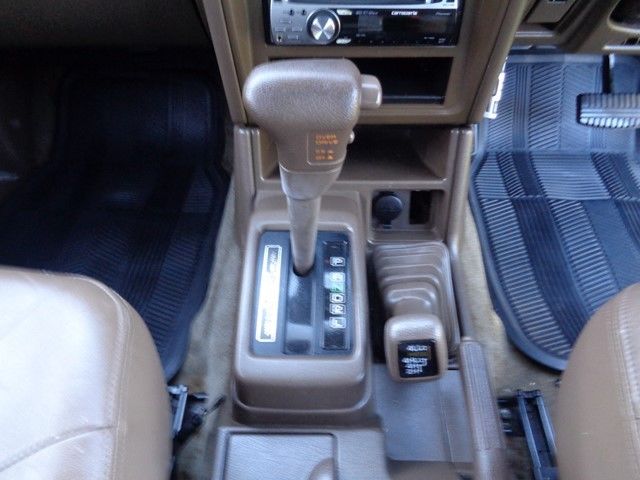 1991 Mitsubishi Montero LIMITED 4X4 TURBO DIESEL - photo 13