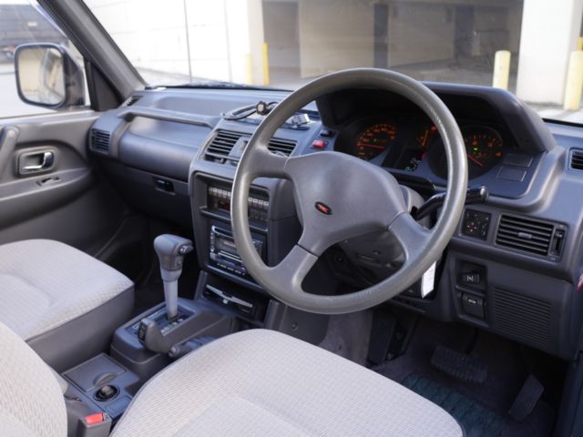 1991 Mitsubishi Other Pajero - photo 12
