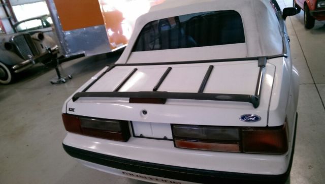 1991 Ford Mustang - photo 10