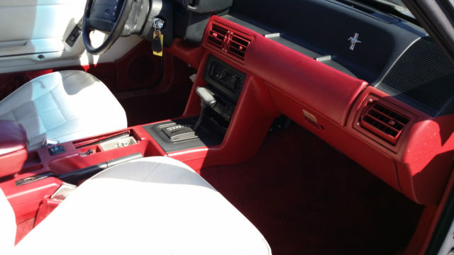 1991 Ford Mustang - photo 7