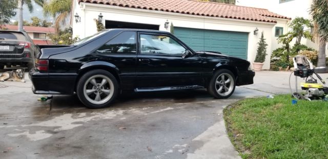 1991 Ford Mustang GT - photo 3