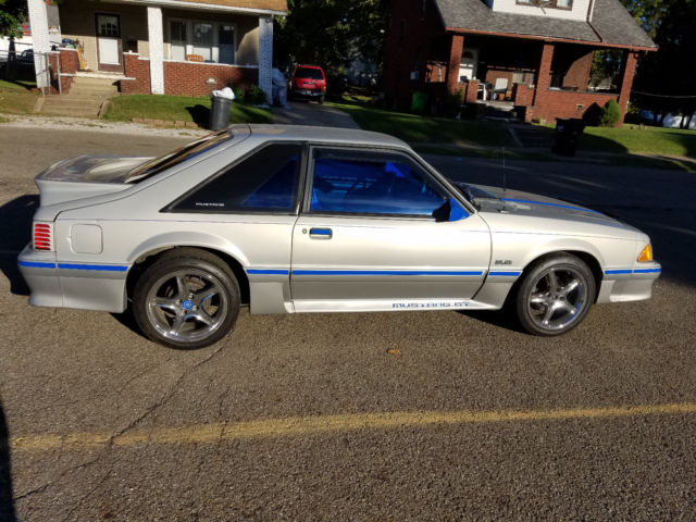 1991 Ford Mustang GT - photo 10
