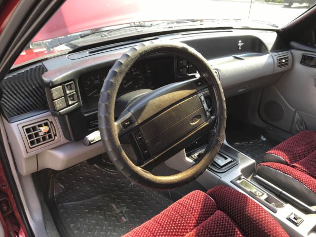 1991 Ford Mustang GT - photo 8