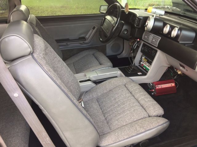 1991 Ford Mustang LX - photo 4