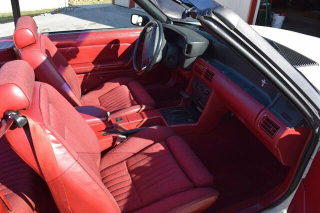 1991 Ford Mustang LX - photo 4