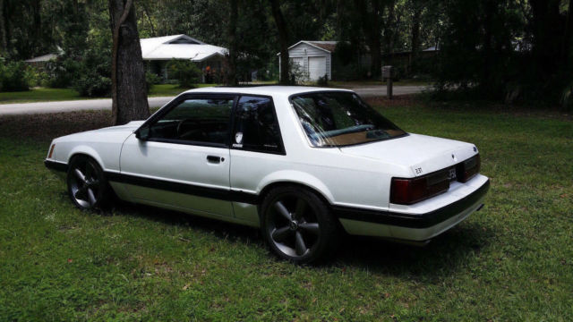 1991 Ford Mustang LX Sedan 2.3 TURBO - photo 5