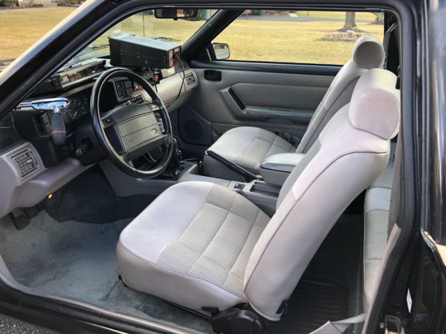 1991 Ford Mustang - photo 8