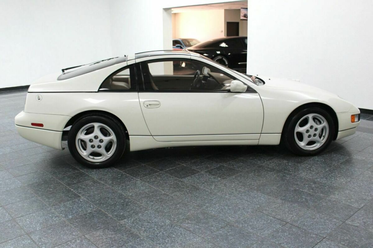 1991 Nissan 300ZX Base 2dr Hatchback - photo 3