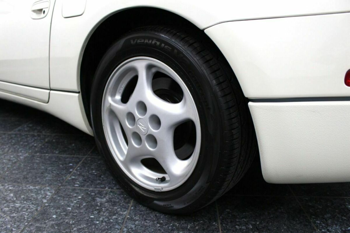 1991 Nissan 300ZX Base 2dr Hatchback - photo 9