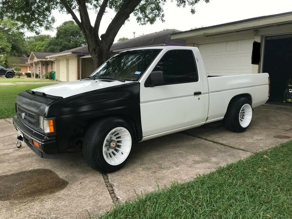 1991 Nissan Other Pickups SHORT WHEELBASE - photo 2
