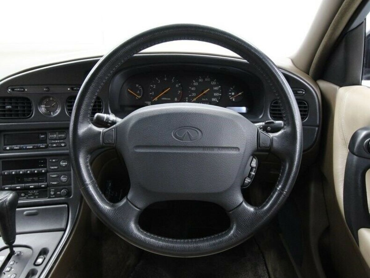 1991 Nissan Infiniti Q45 - photo 10