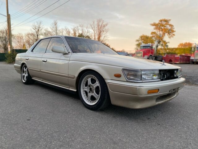 1991 Nissan Laurel Medalist HC33 C33 2J9 Pearl Two Tone RB20det 5 speed JDM RHD 1991 Nissan Laurel HC33 C33 2J9 Pearl Two Tone RB20det 5 speed