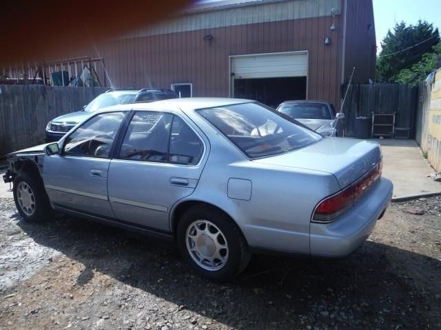 1991 Nissan Maxima GXE - photo 3