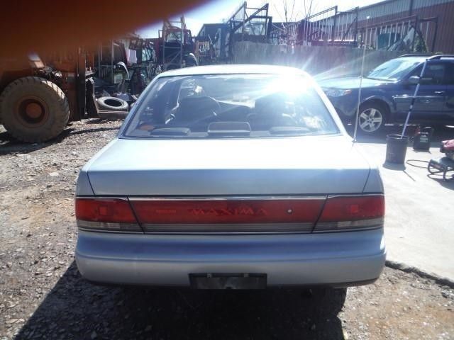 1991 Nissan Maxima GXE - photo 6
