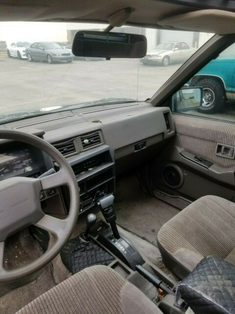 1991 Nissan Pathfinder SE - photo 7