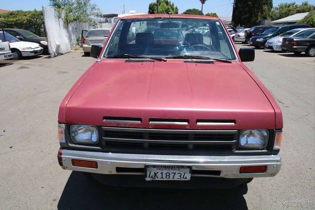 1991 Nissan Truck - photo 10