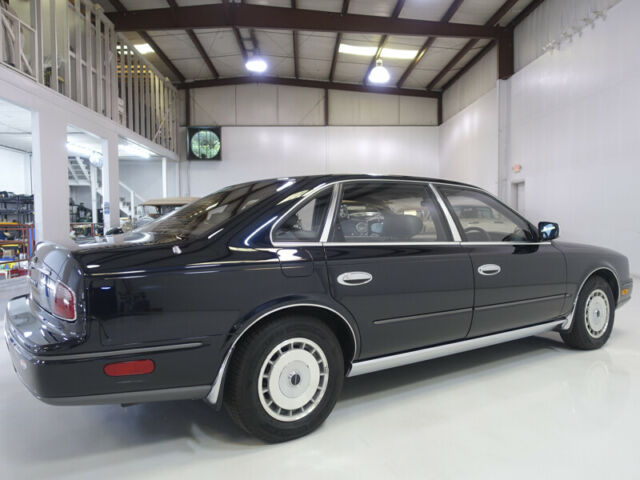 1991 Nissan President Sovereign Luxury Sedan - photo 3