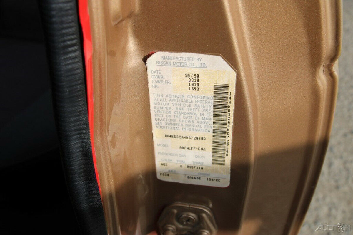 1991 Nissan Sentra - photo 11