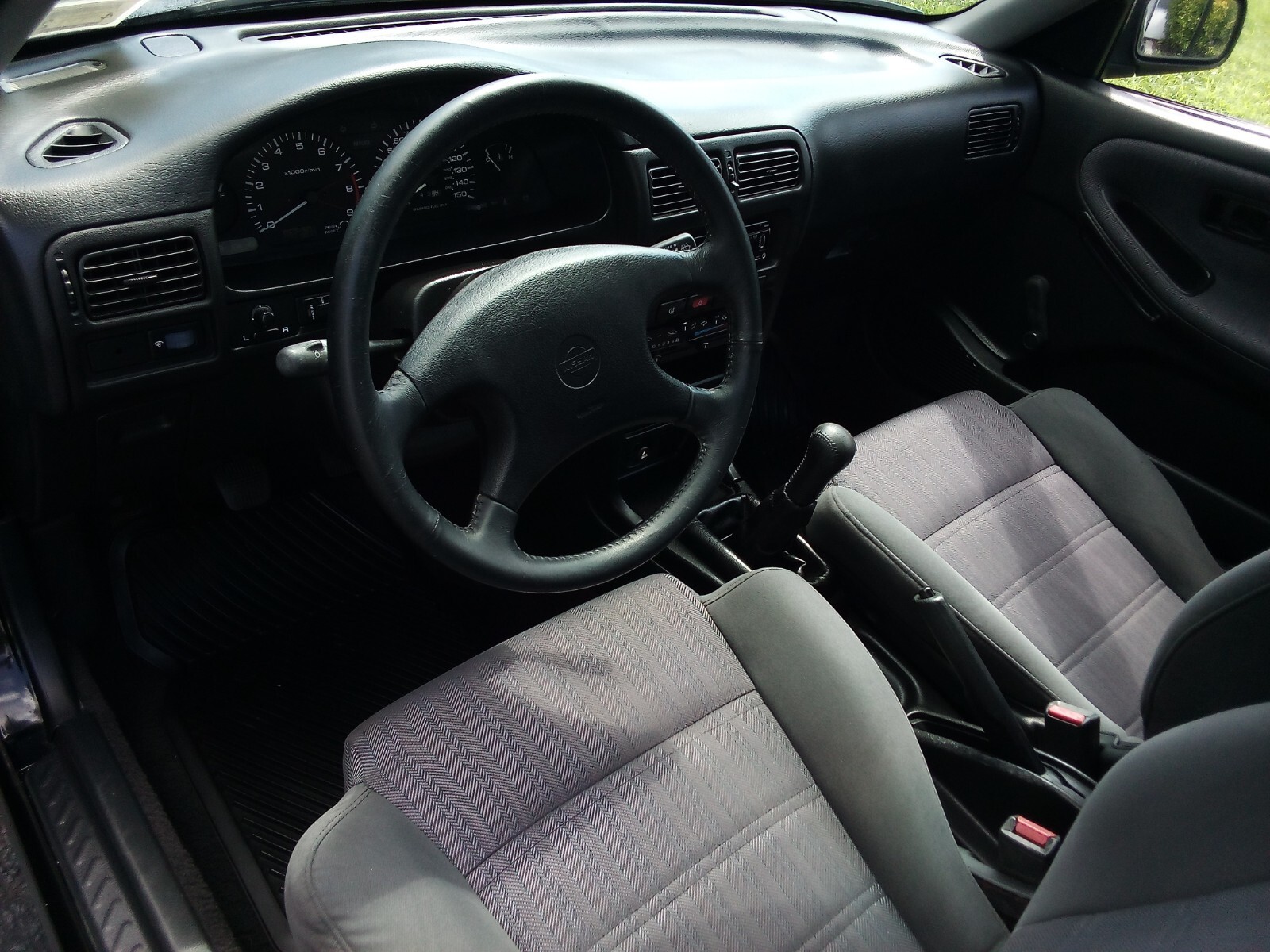 1991 Nissan Sentra - photo 10