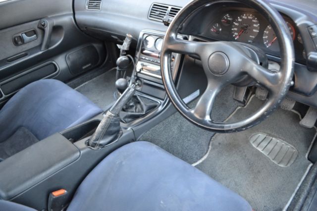 1991 Nissan GT-R - photo 10
