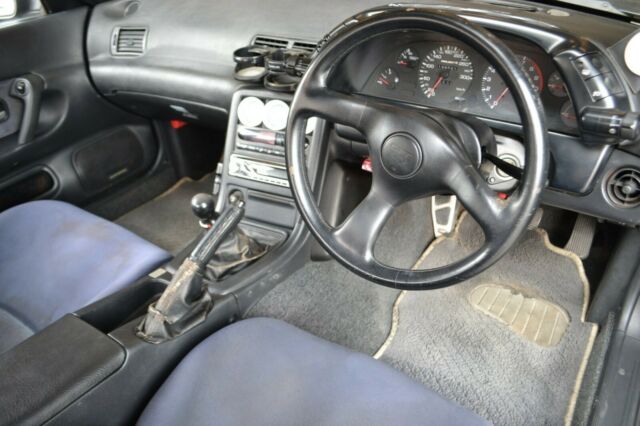 1991 Nissan GT-R - photo 10