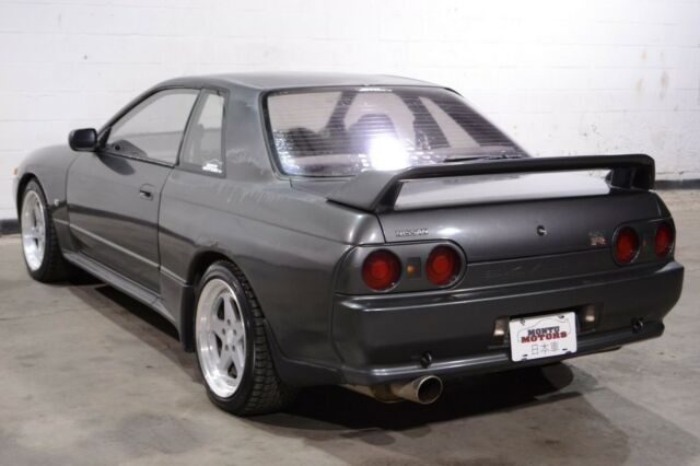 1991 Nissan GT-R - photo 8