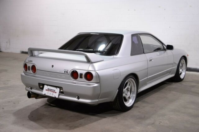 1991 Nissan GT-R - photo 5