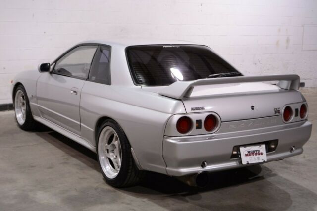 1991 Nissan GT-R - photo 7