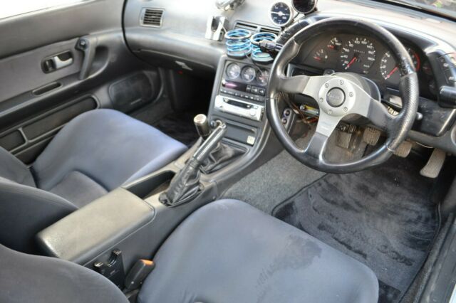1991 Nissan GT-R - photo 9