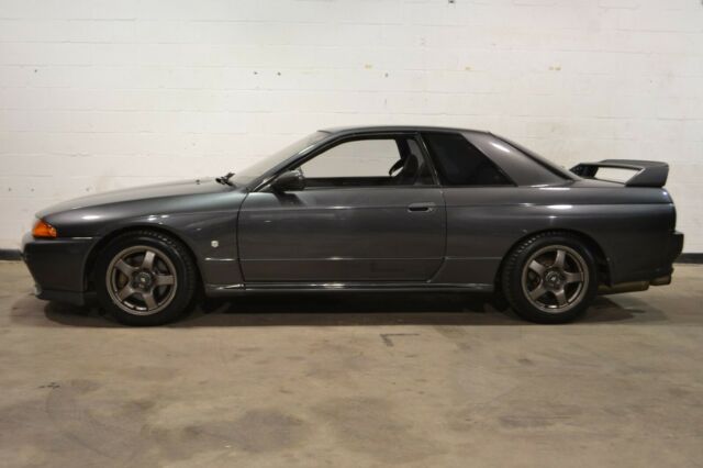 1991 Nissan GT-R - photo 8