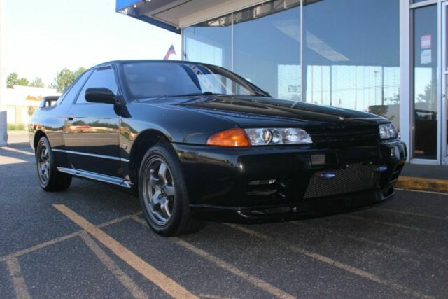 1991 Nissan GT-R - photo 2