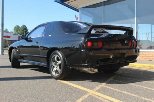 1991 Nissan GT-R - photo 4